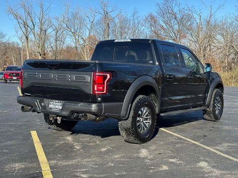 Used 2019 Ford F150 Raptor w/ Equipment Group 802A Luxury image 3