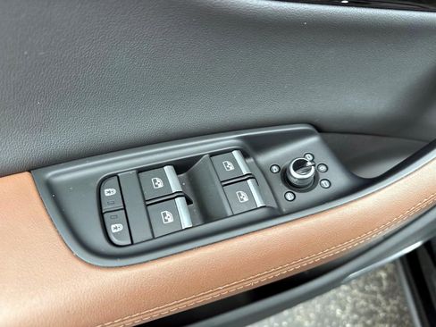 Used 2023 Audi Q7 3.0T Premium Plus w/ Premium Plus Package image 13