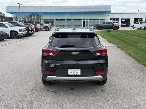 Used 2025 Chevrolet TrailBlazer LT FWD image 4