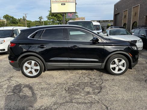 Used 2016 Lincoln MKC Premiere FWD image 3