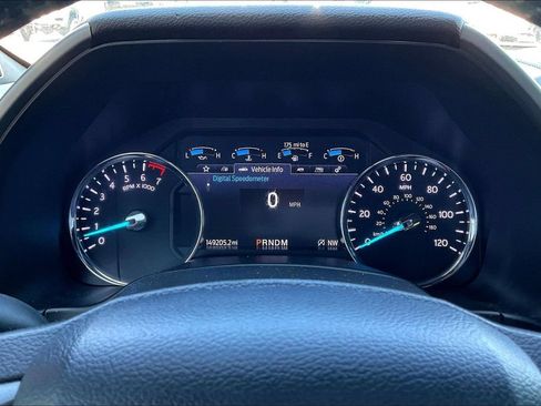 Used 2020 Ford Expedition Max XLT w/ Equipment Group 202A RWD image 12
