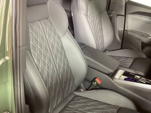 New 2025 Audi SQ5 Premium Plus image 20