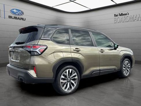Used 2025 Subaru Forester Touring image 5