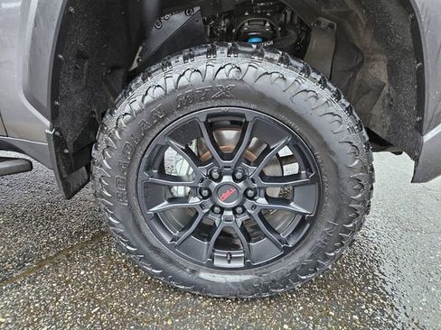 Used 2024 Toyota Tundra Limited w/ TRD Off-Road Package AWD/4WD image 10