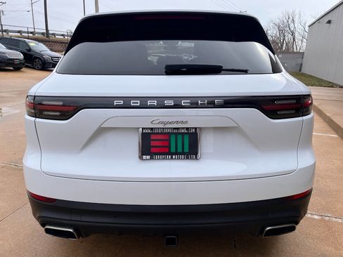Used 2020 Porsche Cayenne image 4
