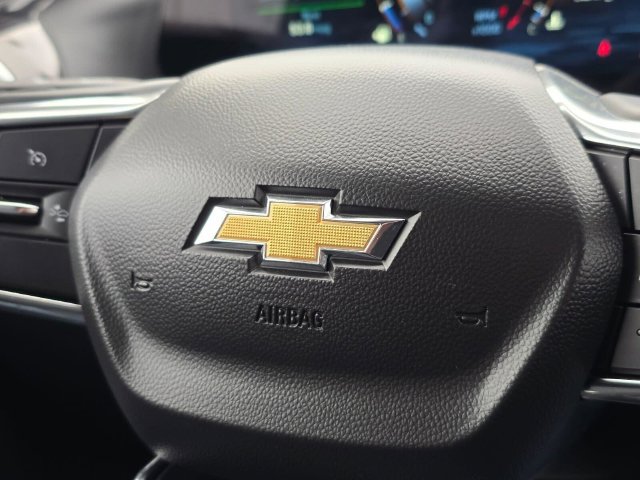 Used 2025 Chevrolet Equinox LT FWD image 34