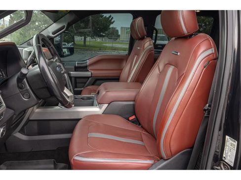 Used 2019 Ford F350 Platinum AWD/4WD image 15