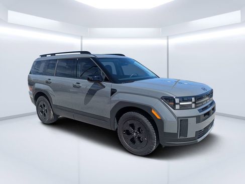 Used 2024 Hyundai Santa Fe XRT image 1