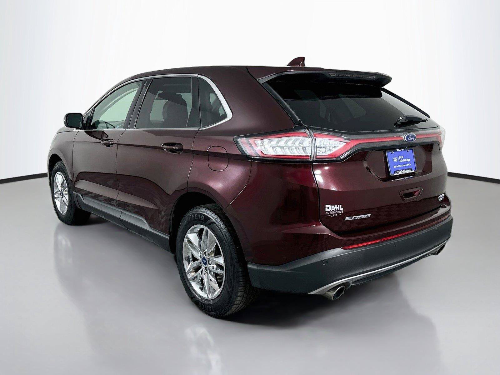 Used 2018 Ford Edge SEL w/ Equipment Group 201A AWD/4WD image 10