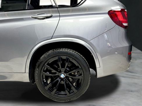 Used 2018 BMW X5 xDrive50i AWD/4WD image 46