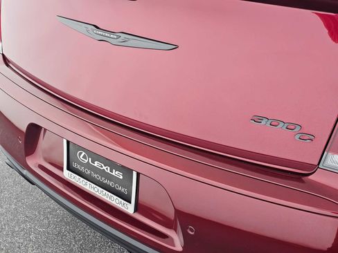 Used 2023 Chrysler 300 C image 13