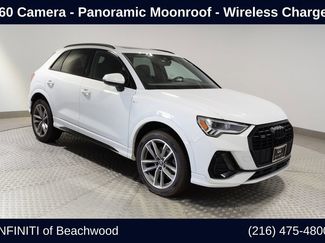 Used 2022 Audi Q3 2.0T Premium Plus w/ Premium Plus Package AWD/4WD video 1