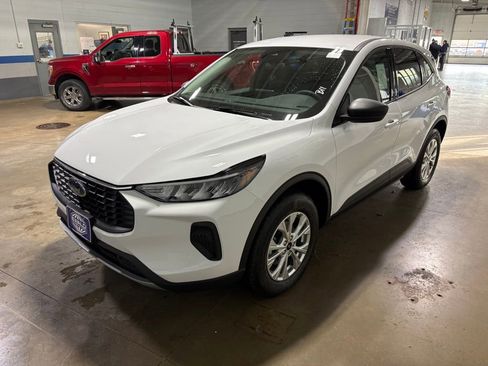New 2026 Ford Escape Active AWD/4WD image 6
