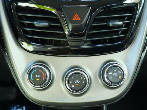 Used 2022 Chevrolet Spark LT image 45