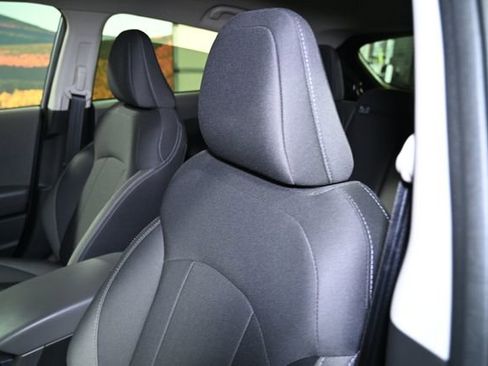 Used 2025 Subaru Crosstrek 2.0i Premium image 23