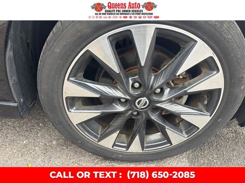 Used 2019 Nissan Sentra SR image 23