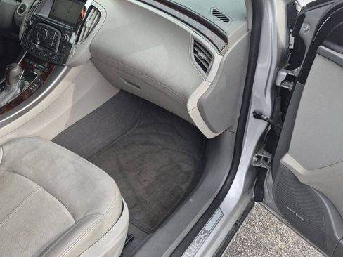 Used 2012 Buick LaCrosse Premium FWD image 8