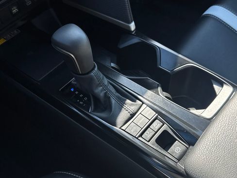 Used 2026 Toyota Camry SE w/ Convenience Package image 25