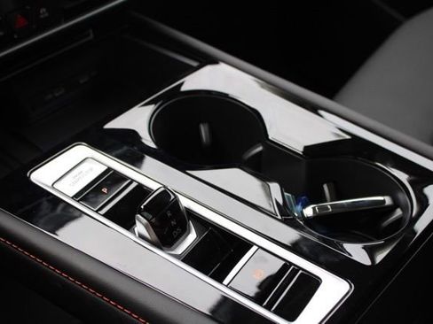 New 2026 Volkswagen Atlas Peak Edition AWD/4WD image 33