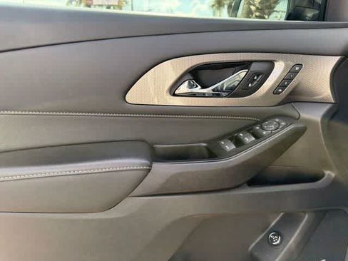 Used 2023 Chevrolet Traverse Premier w/ Redline Edition FWD image 25