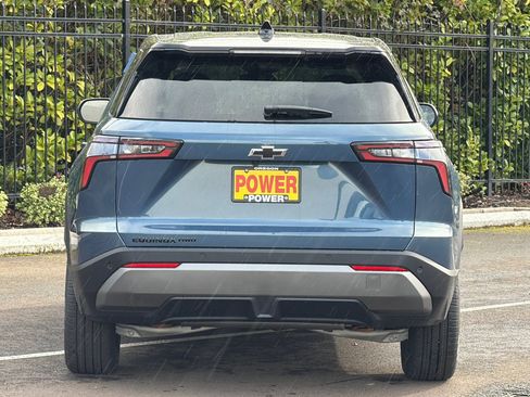 New 2026 Chevrolet Equinox LT image 6
