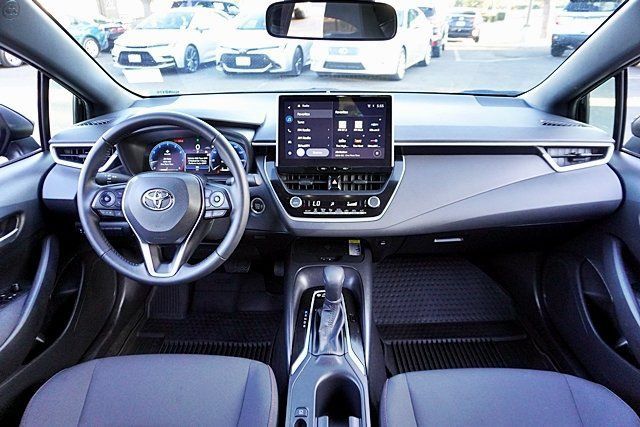 Used 2026 Toyota Corolla SE w/ SE Package FWD image 27