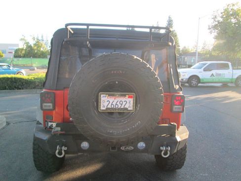 Used 2009 Jeep Wrangler Unlimited X w/ Trailer Tow Group AWD/4WD image 6