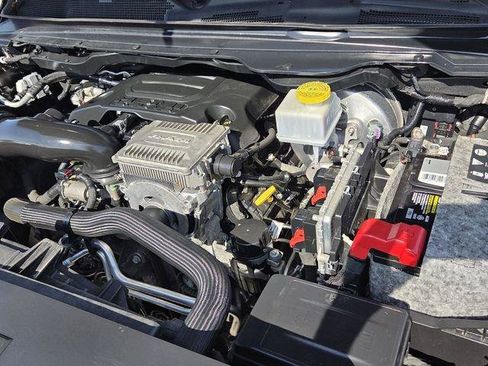 Used 2019 RAM 1500 Big Horn AWD/4WD image 22