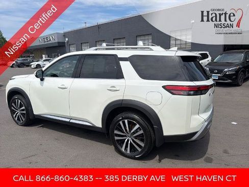 Certified 2023 Nissan Pathfinder Platinum AWD/4WD image 6