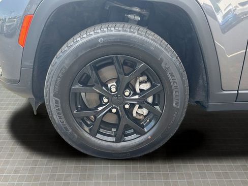 Certified 2024 Jeep Grand Cherokee L Laredo AWD/4WD image 26