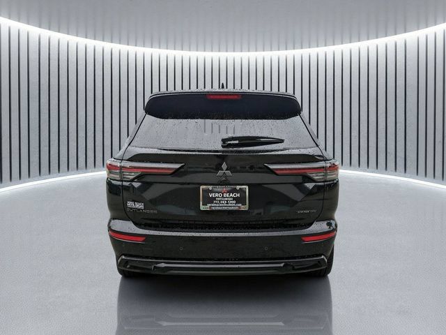New 2026 Mitsubishi Outlander LE FWD image 5