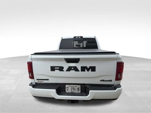 Used 2025 RAM 2500 Big Horn AWD/4WD image 12