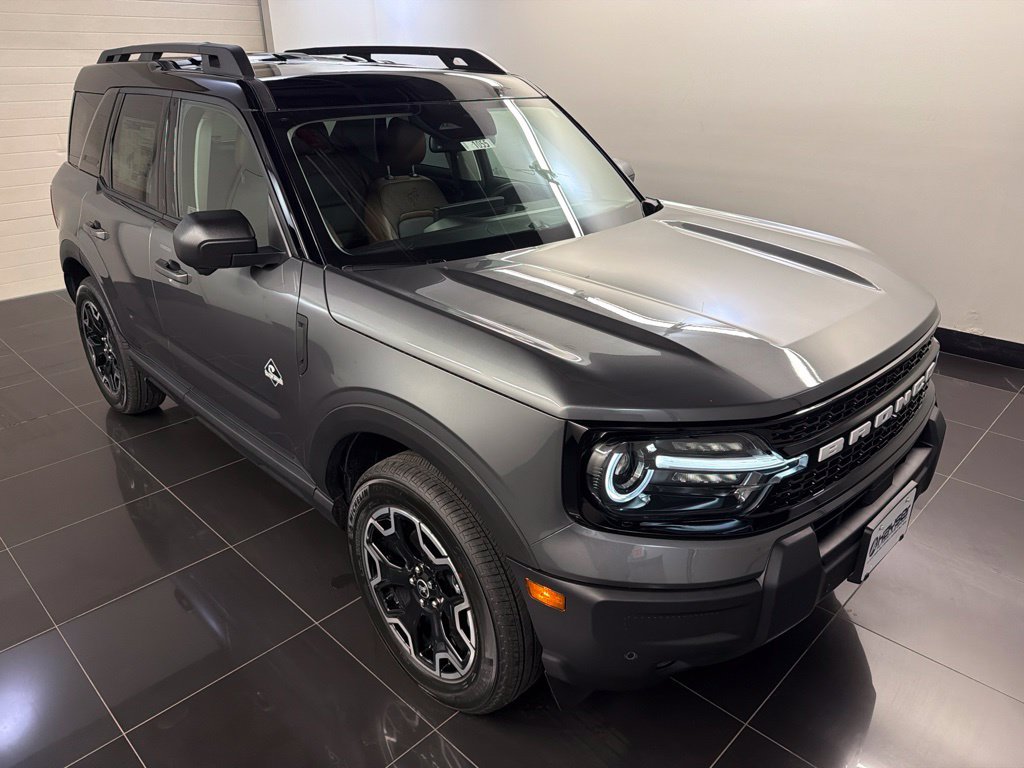 New 2026 Ford Bronco Sport Outer Banks w/ Outer Banks Tech Package+ AWD/4WD image 1