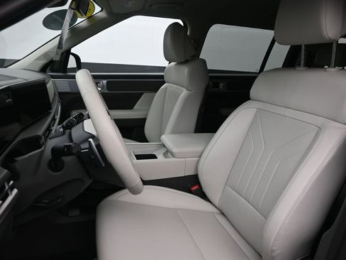 Used 2026 Hyundai Santa Fe SEL FWD image 30