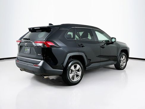 Used 2025 Toyota RAV4 XLE image 9