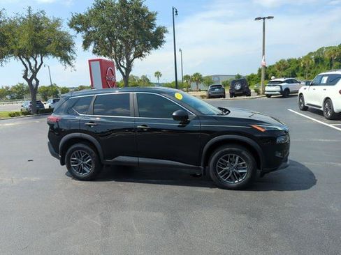 Certified 2023 Nissan Rogue S FWD image 2