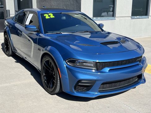 Used 2022 Dodge Charger Scat Pack RWD image 7