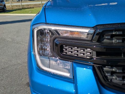 New 2025 Ford Ranger XLT w/ Equipment Group 301A High image 10