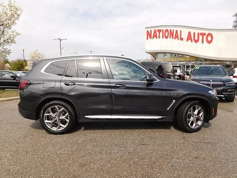 Used 2022 BMW X3 xDrive30i w/ Convenience Package AWD/4WD image 4