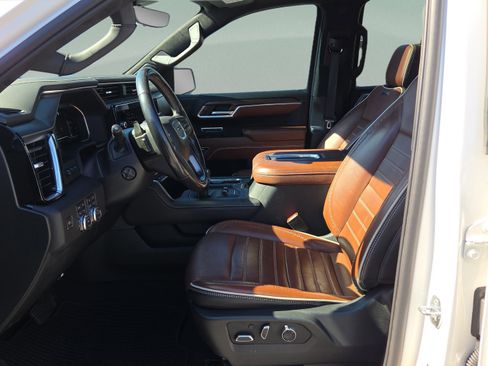 Used 2022 GMC Sierra 1500 Denali Ultimate image 11
