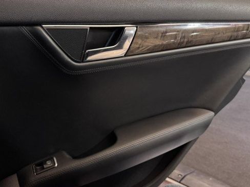 Used 2010 Mercedes-Benz C 63 AMG Sedan image 18