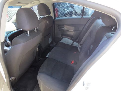 Used 2015 Chevrolet Cruze LT FWD image 6