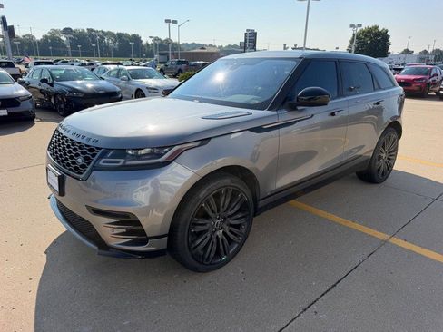 Used 2020 Land Rover Range Rover Velar R-Dynamic S AWD/4WD image 7