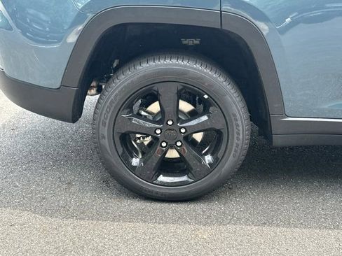 New 2026 Jeep Grand Cherokee Limited AWD/4WD image 17