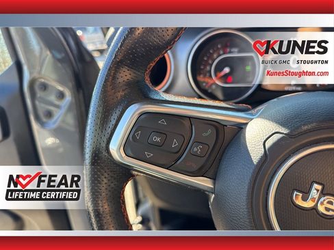 Used 2022 Jeep Gladiator Mojave w/ LED Lighting Group image 29