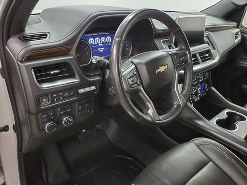 Used 2021 Chevrolet Tahoe Premier w/ Premium Package image 10