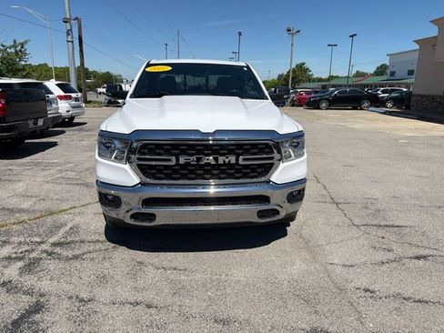 Used 2022 RAM 1500 Big Horn AWD/4WD image 2