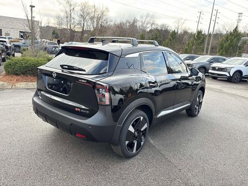 New 2026 Nissan Kicks SR w/ Cold Weather Package AWD/4WD image 7