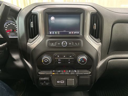 Certified 2022 Chevrolet Silverado 1500 Custom Trail Boss image 33