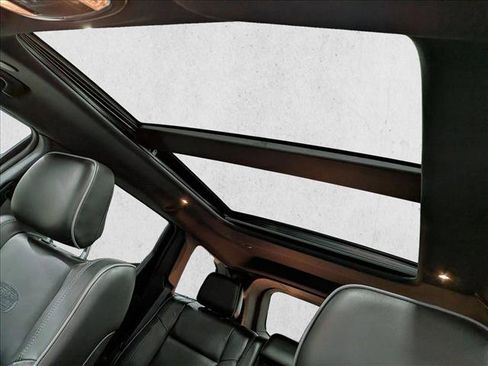 Used 2021 Jeep Grand Cherokee Overland image 15